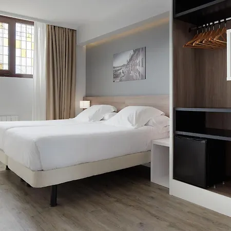 帕尔马酒店 2* 圣塞瓦斯蒂安