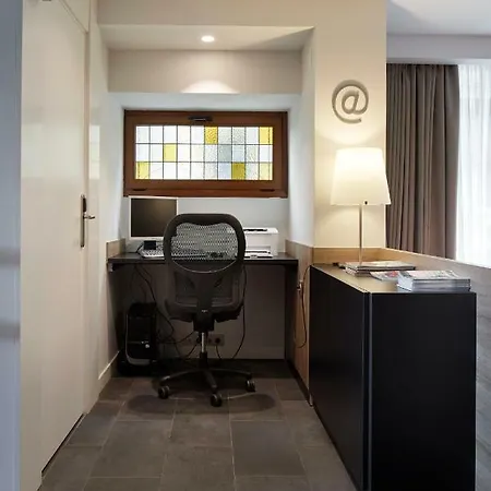 帕尔马酒店 酒店